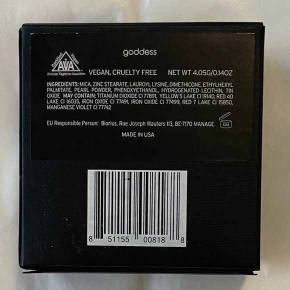 NUDE ENVIE Powder Highlighter in Goddess w/ Luxe Mirror Compact Brand New in Box - Picture 6 of 6